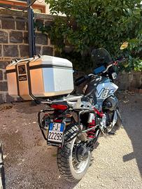 Splendida Moto Guzzi V85TT