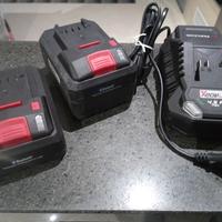 Batteria 8ah+4ah e caricabatteria parkside 