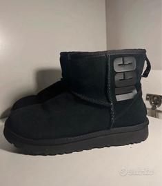 Ugg mini neri