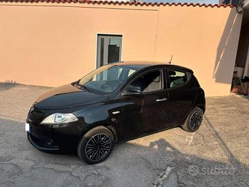 LANCIA Ypsilon 1.0 FireFly 5p.S&S Hybrid Oro