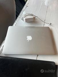 Macbook Pro A1502 integro e perfetto!