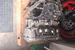 motore z750 con 2° rotta