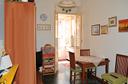 is-mirrionis-appartamento-con-balcone