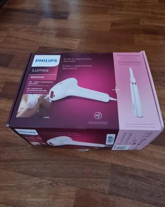 Epilatore a luce pulsata PHILIPS  LUMEA BRI920/00