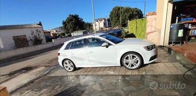 AUDI A3 Sportback e-tron - 2015