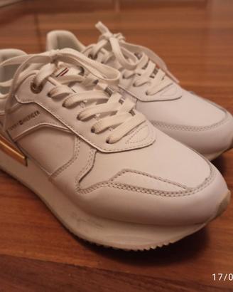 scarpe Tommy Hilfiger – n. 39