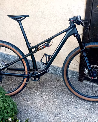 Mtb FULL 29  TRINX  taglia S boost carbon. T