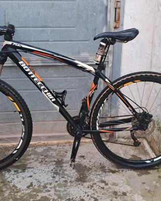 MTB bicicletta
