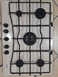 Piano cottura 5 fuochi