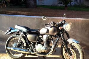 Kawasaki W 650 - 2003 cafe racer