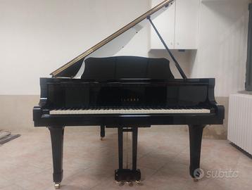 Pianoforte Yamaha C5 A  con trasporto e panca incl