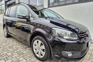 Volkswagen Touran 1.6 TDI DSG Comfortline