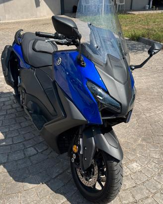 T Max 560