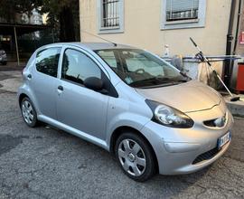 Toyota Aygo 1.00 cc benzina 5 porte