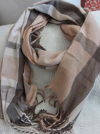 SCIARPA fantasia Burberry   prez.cadauna  6 dispo