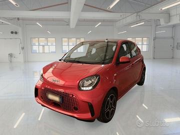 SMART FORFOUR EQ 41KW PULSE 5 PORTE BERLINA