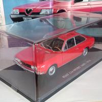 Auto vintage Fiat 124 coupé  Simca 1.100 1 24