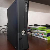Xbox 360,2 joystick,13 giochi+fotocamera Kinect