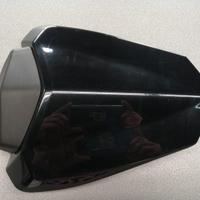 Yamaha R1 unghia monoposto