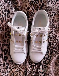 scarpe valentino garavani