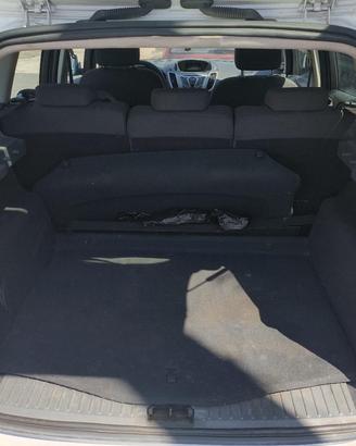 autovetturaFord CMax 1600 GPL