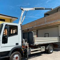 IVECO EUROCARGO 75E12 con gru e ribaltabile