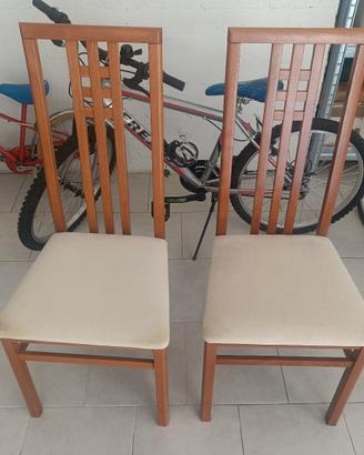 tavolo con 2 sedie 