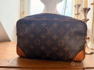 Louis Vuitton Vintage – Pochette