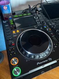 Coppia Pioneer CDJ 2000 Nexus 2 + Case Rigidi