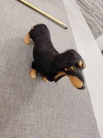 Cagnolino bassotto pelouche rigido