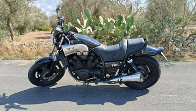 Yamaha vmax 1200