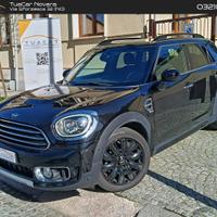 Mini Cooper Countryman Baker Street Edition #9408