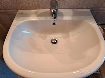 Lavandino a colonna Ideal Standard + Miscelatore