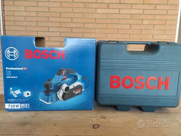 Pialla elettrica Bosch Professional.
