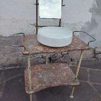 antica toiletta/lavamani