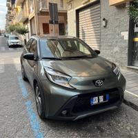 AYGO X LOUNGE CON CAMBIO AUTOMATICO MY22