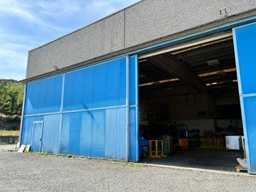 Immobile di 450 m² con 1 locale a Avigliana