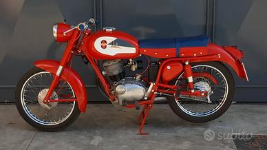 Gilera giubileo 98 del 1962 da passaggio