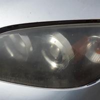 FARO ANTERIORE SINISTRO MAZDA 3 Berlina Serie Y6 (