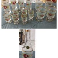 Servizio di bicchieri antico decorati in cristallo