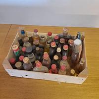 Collezione  bottigliette di liquore antiche.