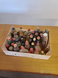 Collezione  bottigliette di liquore antiche.
