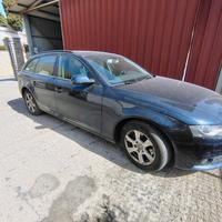 Audi A4 avant station wagon 
