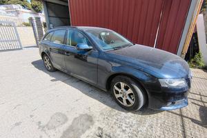Audi A4 avant station wagon 