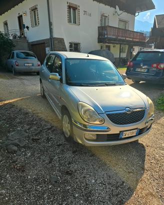 daihatsu sirion 