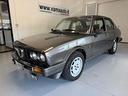 alfa-romeo-alfetta-2-0i-quadrifoglio-oro-asi