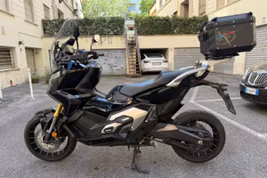 moto honda x-adv 750