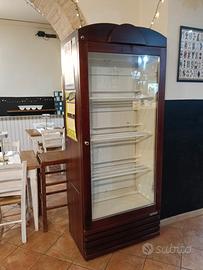 Frigo vetrina in legno per bottiglie pregiate