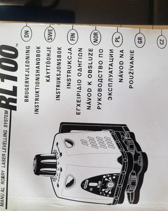 livella laser STANLEY RL100