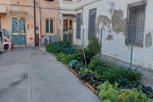 In centro Copparo porzione di casa con scoperto